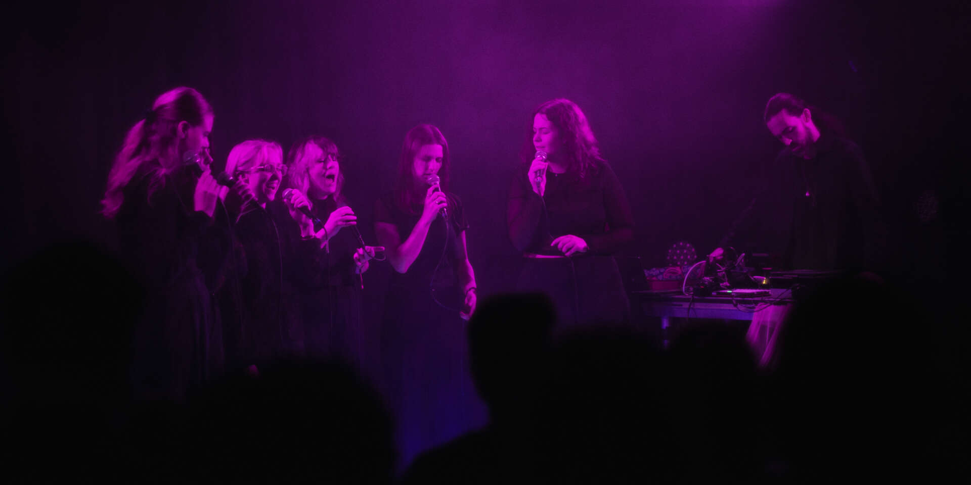 John Derek Bishop & Vokal Ensemblet, foto: Bogdan Karelin